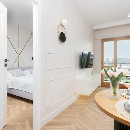 Apartment Sienna Grobla With View Of The Motlawa Terrace & Sauna, Gym By Renters *